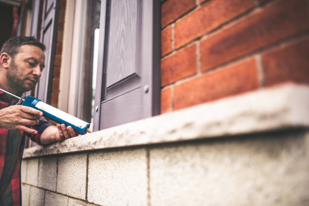 Best Insulation Contractors for Homes  in Lake Linden, MI